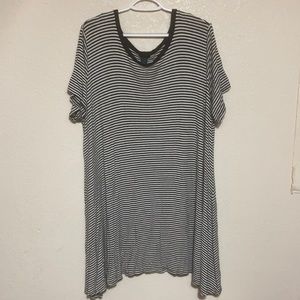Women’s 3X T-shirt dress, striped